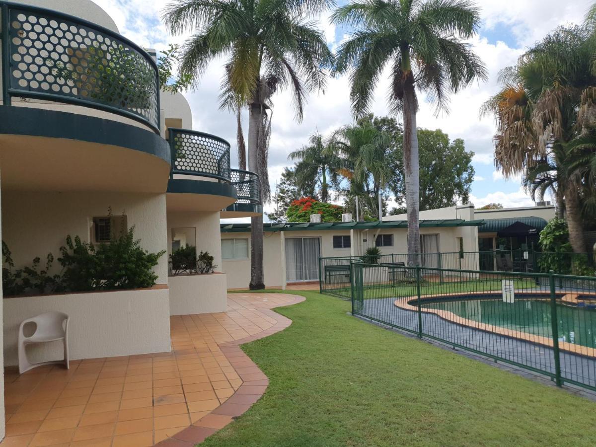 Mcnevins Maryborough Motel Bagian luar foto