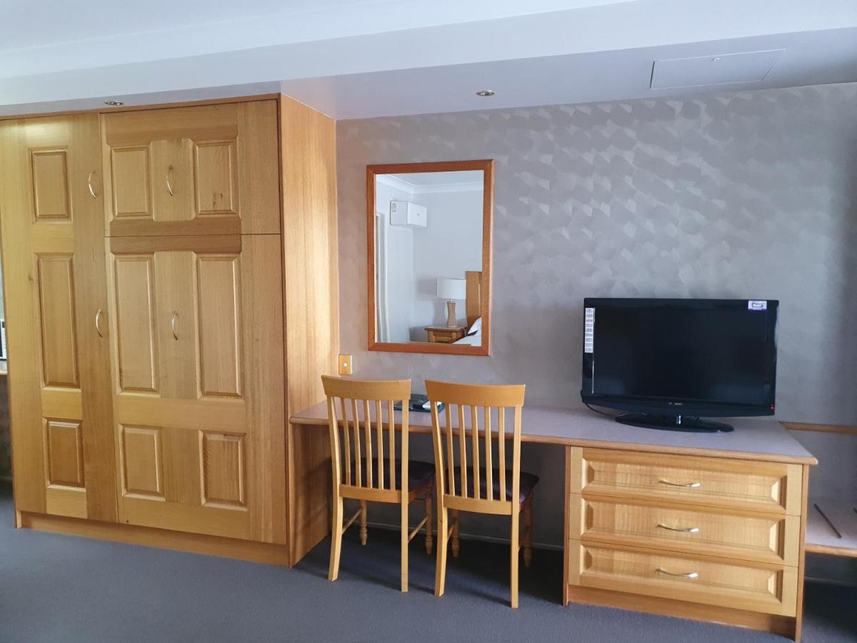 Mcnevins Maryborough Motel Bagian luar foto