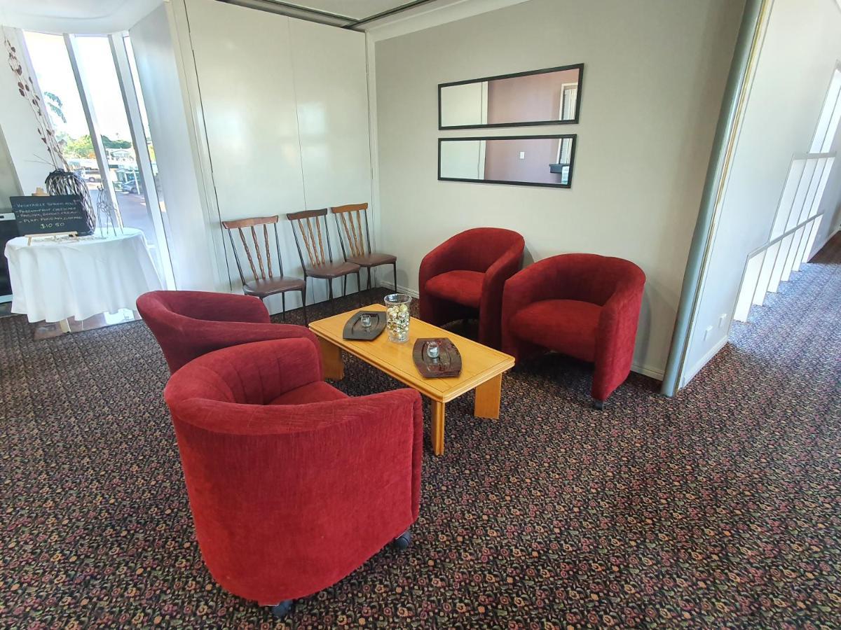 Mcnevins Maryborough Motel Bagian luar foto