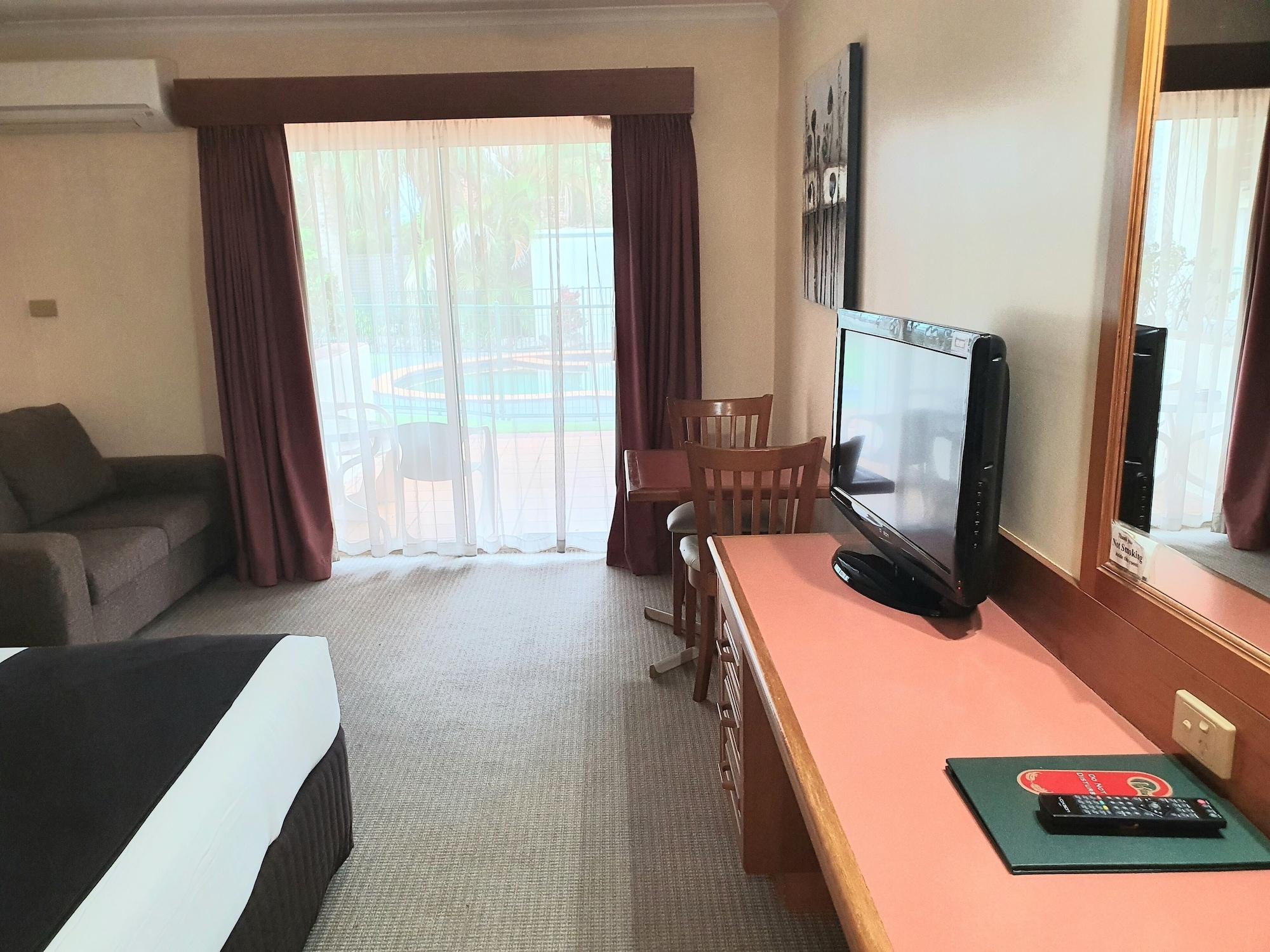 Mcnevins Maryborough Motel Bagian luar foto