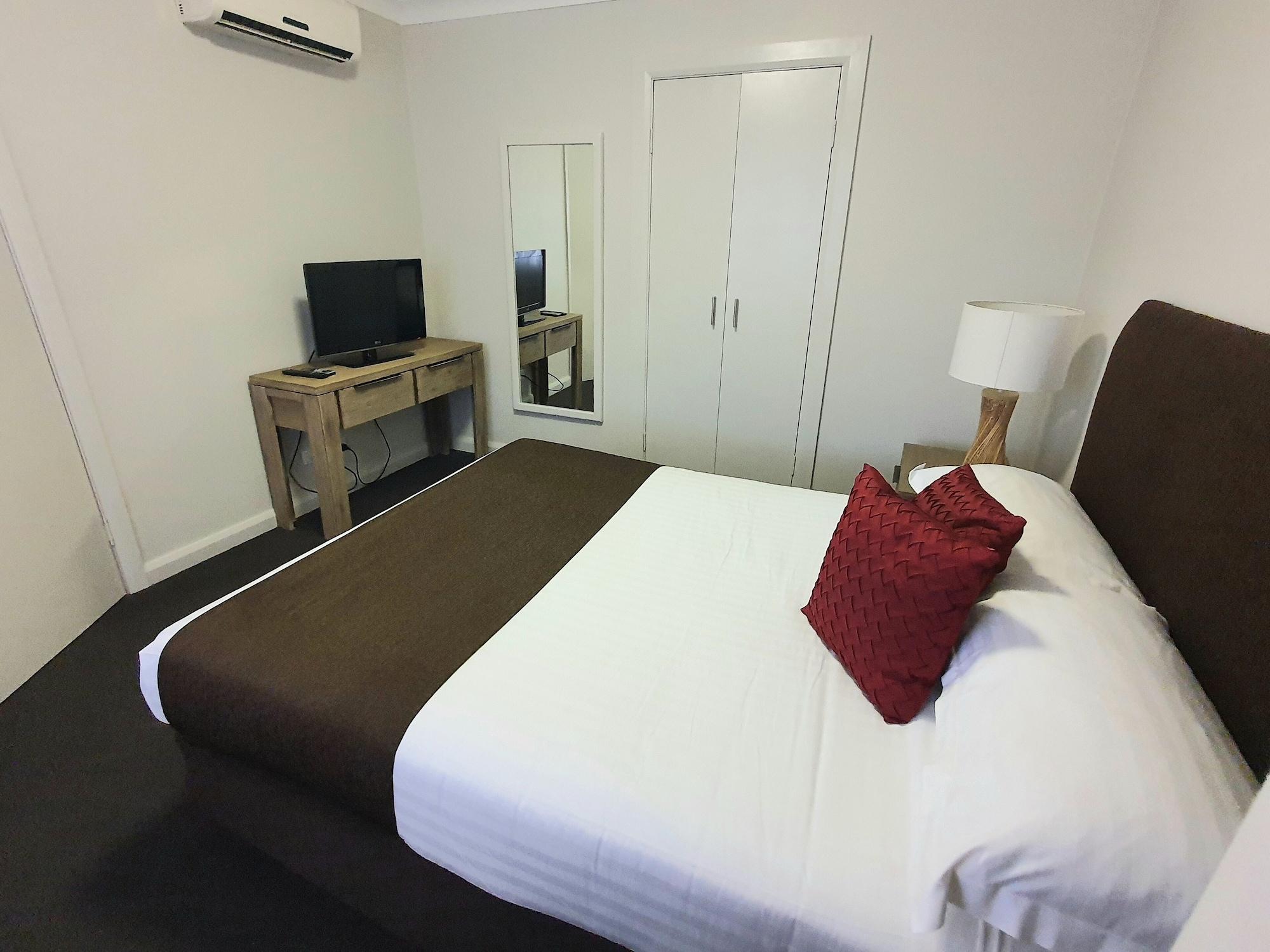 Mcnevins Maryborough Motel Bagian luar foto