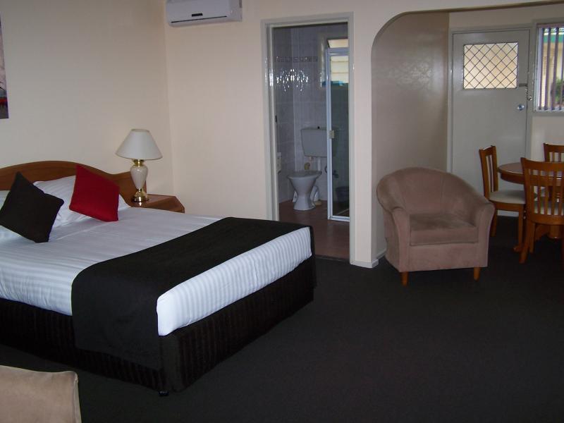 Mcnevins Maryborough Motel Bagian luar foto