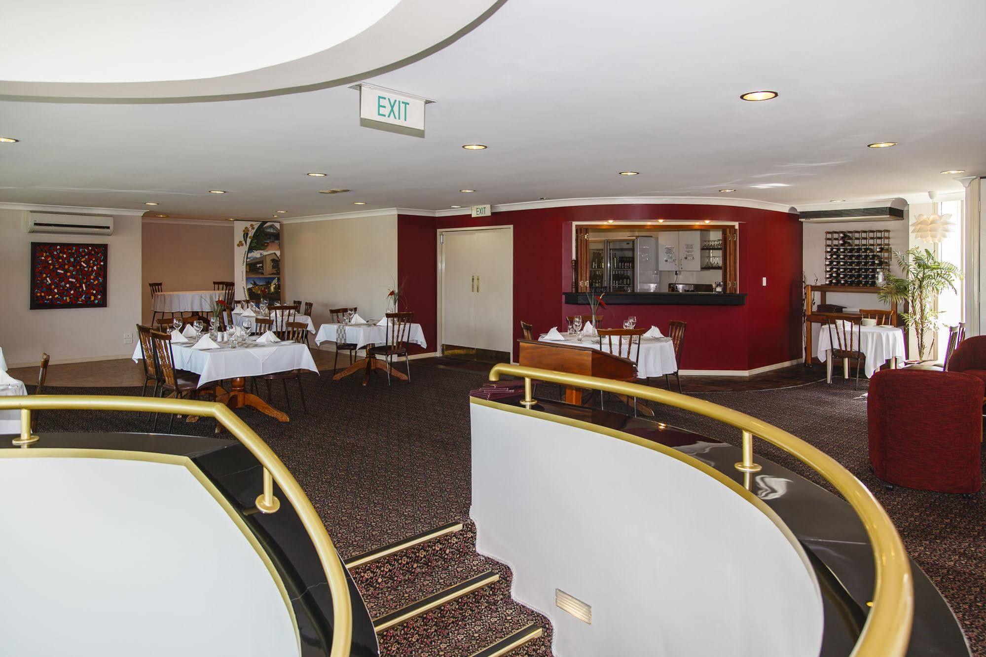 Mcnevins Maryborough Motel Bagian luar foto